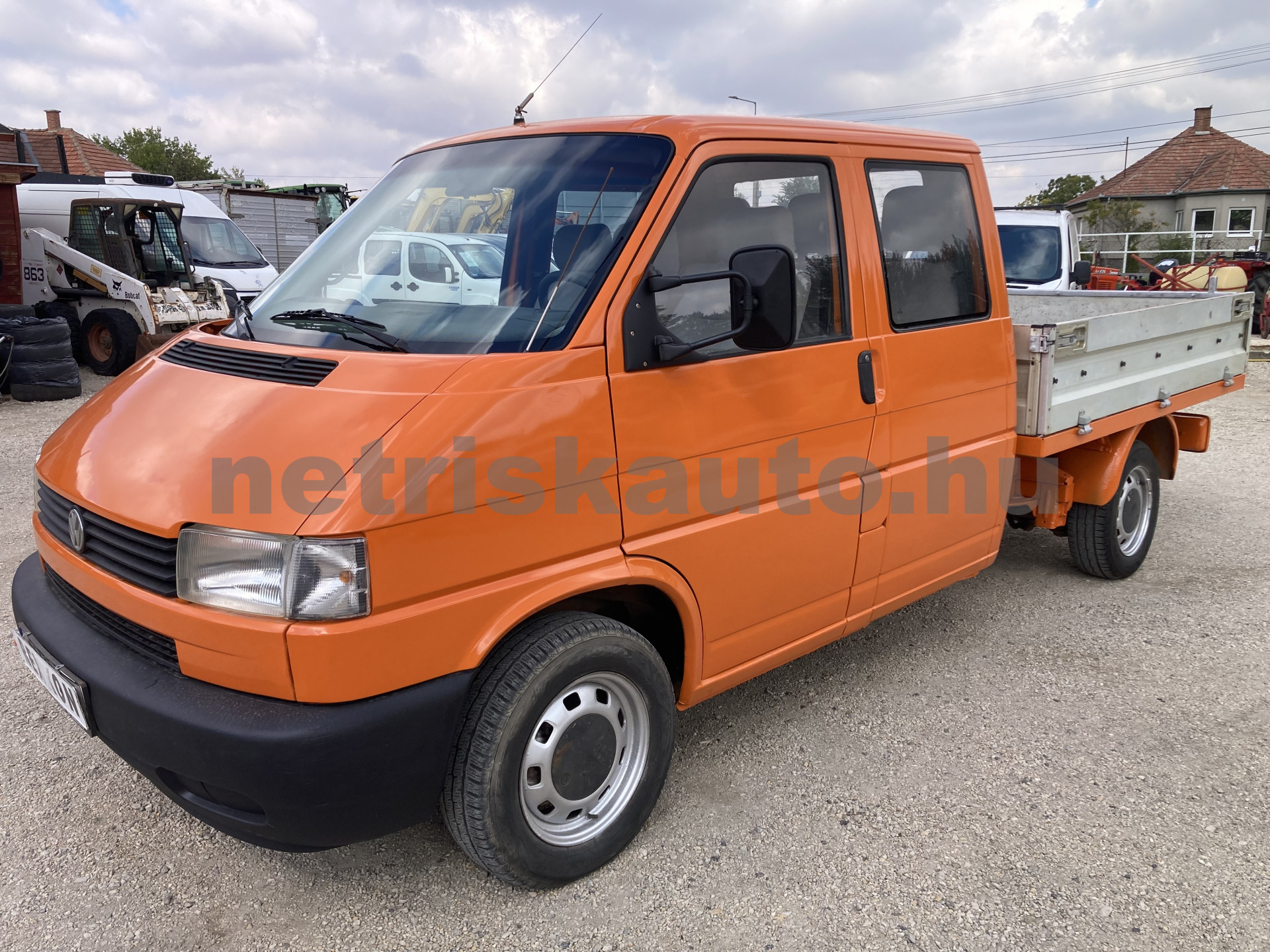 VW Transporter 2.5 7DM 1K2 F tehergépkocsi 3,5t össztömegig - 2461cm3 Diesel 121596 1/9