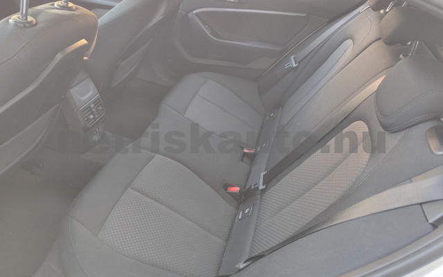 BMW 1-es sorozat 118d Advantage személygépkocsi - 1995cm3 Diesel 121485 9/12