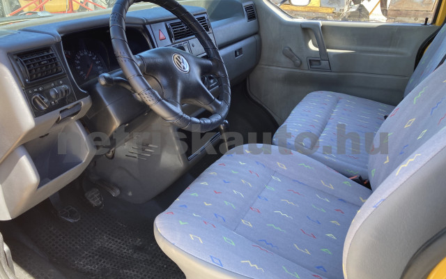 VW Transporter 2.4 7DM 1Z2 F tehergépkocsi 3,5t össztömegig - 2370cm3 Diesel 121242 7/9