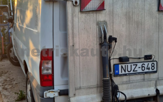 FORD Transit 2.4 TDCi Jumbo 350 EL Trend tehergépkocsi 3,5t össztömegig - 2402cm3 Diesel 121150 4/6