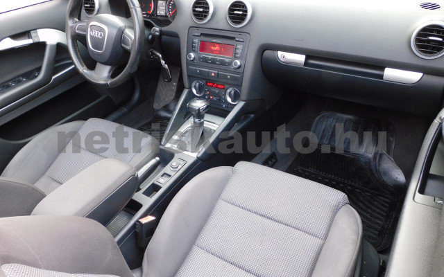 AUDI A3 2.0 PD TDI Attraction DSG DPF személygépkocsi - 1968cm3 Diesel 119964 7/12