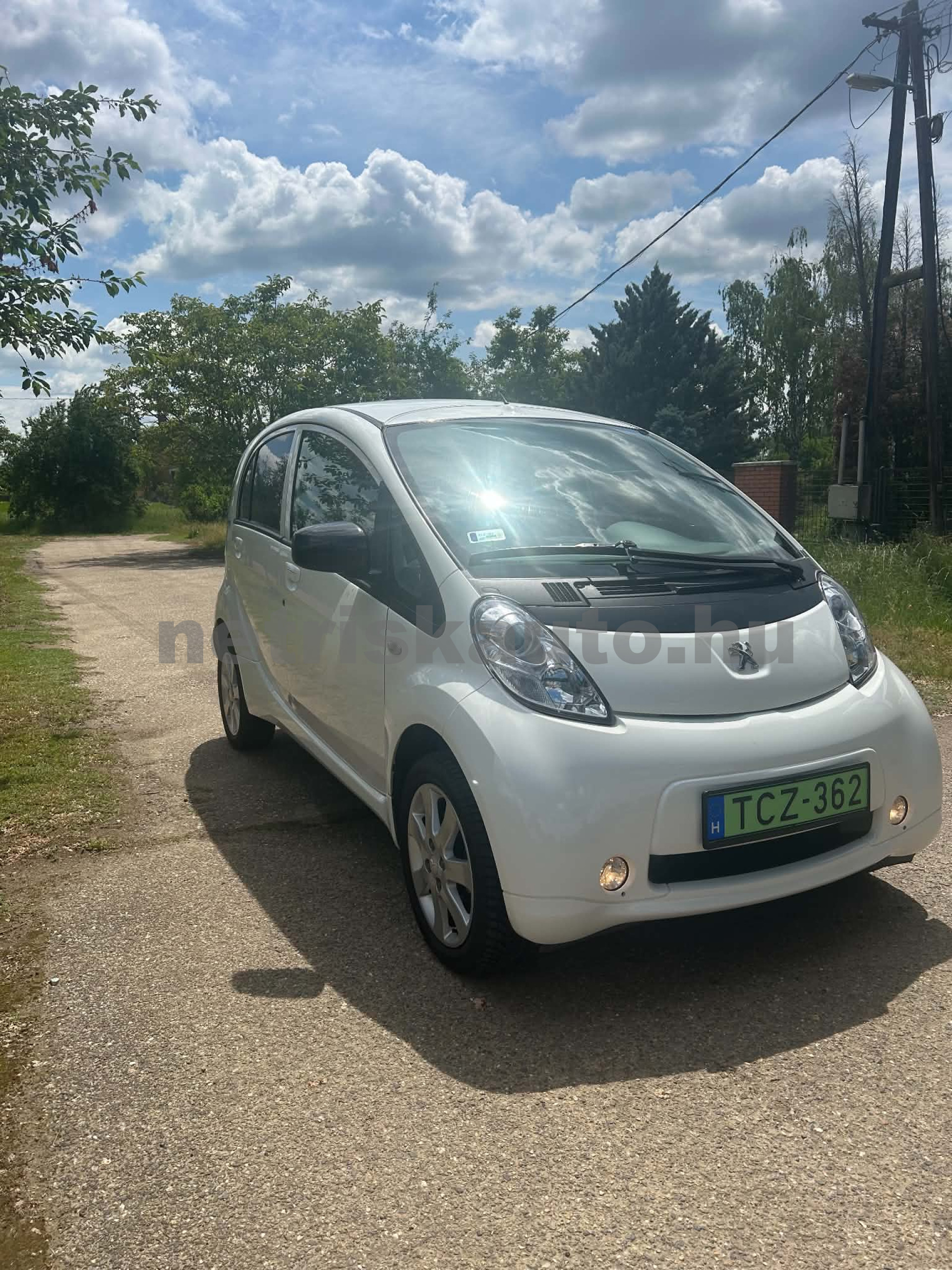 PEUGEOT iOn személygépkocsi - 1000cm3 Kizárólag elektromos 121530 1/12