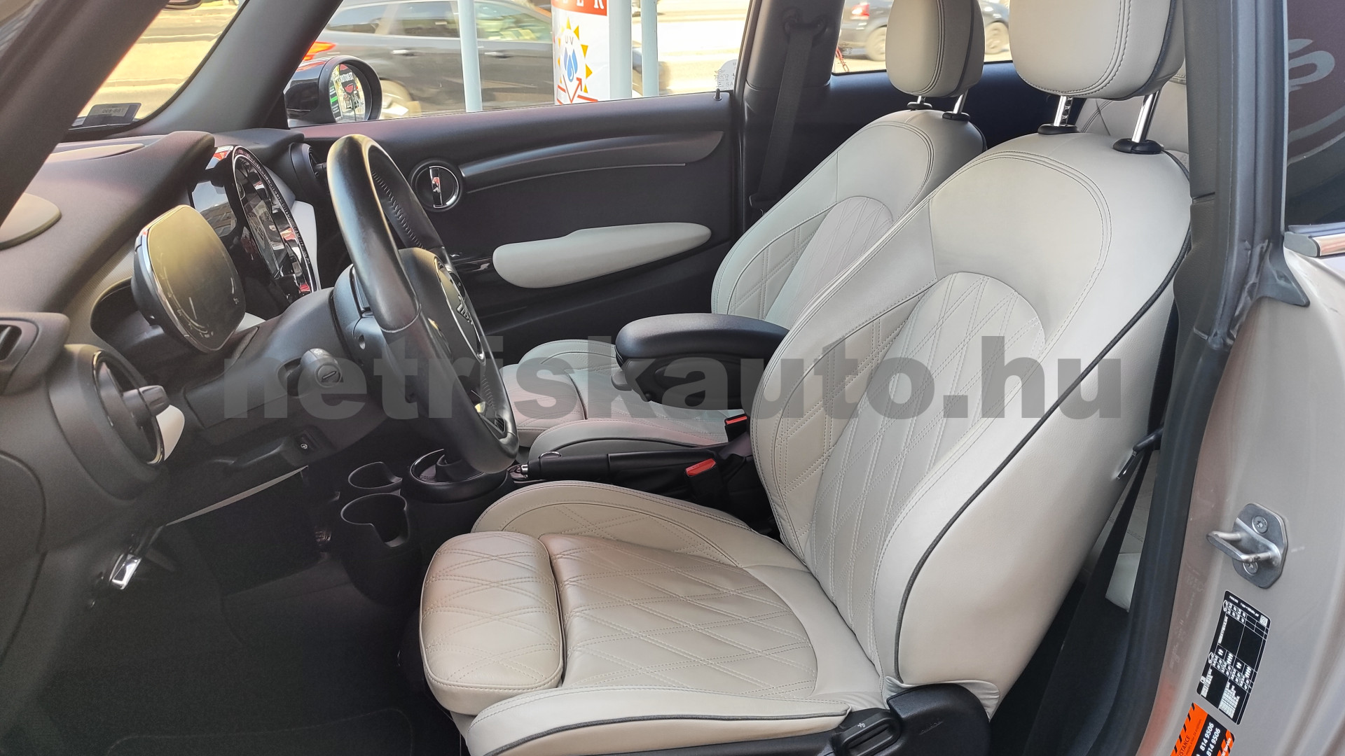 MINI Mini 1.5 Cooper DKG személygépkocsi - 1499cm3 Benzin 121445 5/12