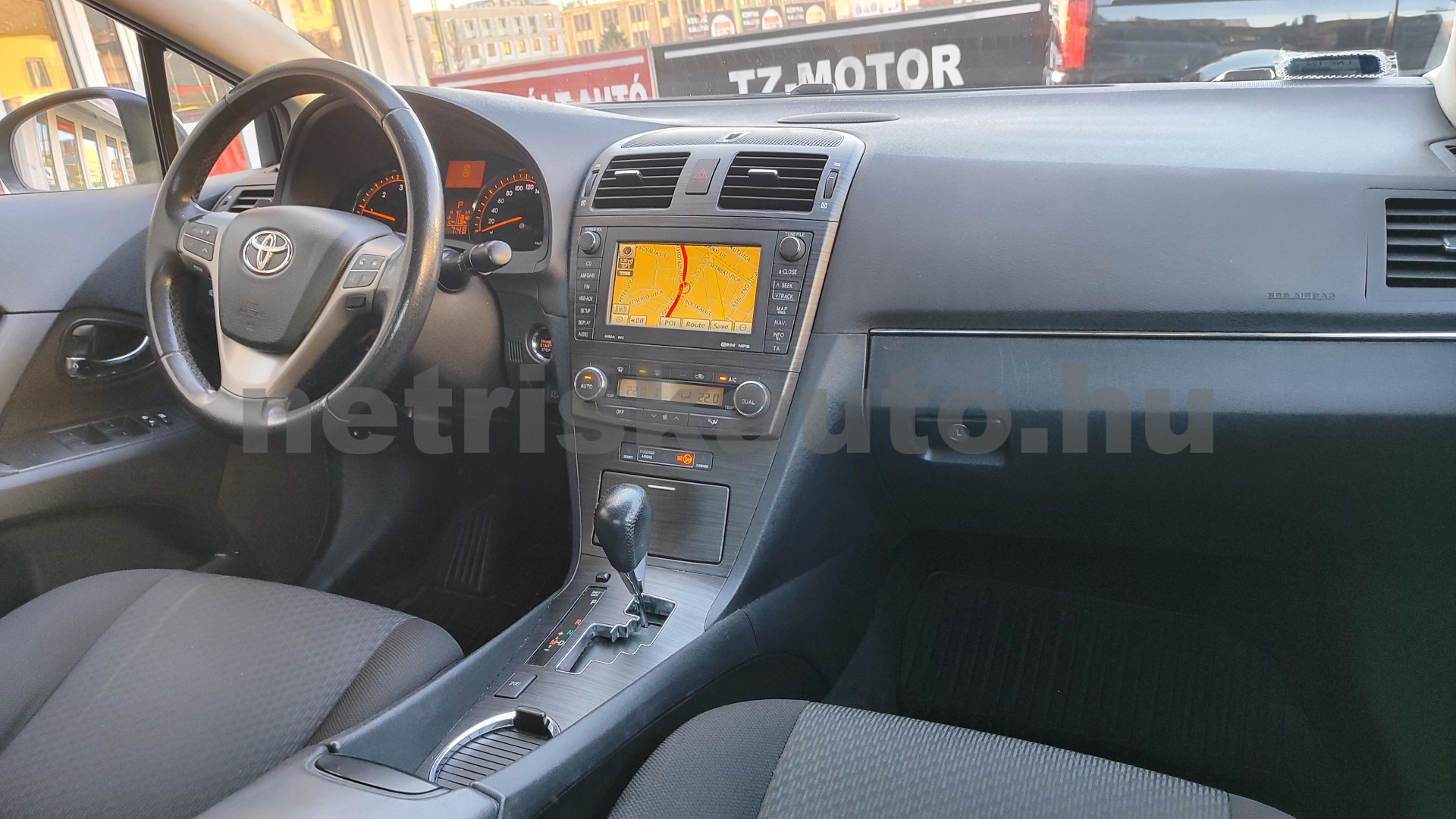 TOYOTA Avensis 2.2 D-4D Sol Aut. személygépkocsi - 2231cm3 Diesel 121404 7/12