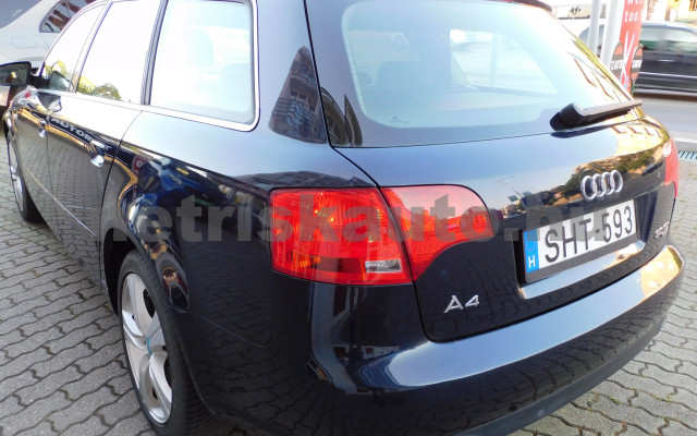AUDI A4 3.0 V6 TDI DPF quattro tiptronic személygépkocsi - 2976cm3 Diesel 121188 3/12