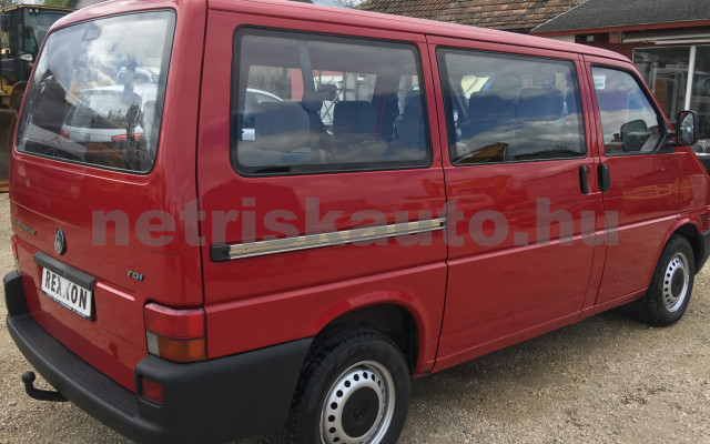 VW Transporter 2.5 7D 1K2 9 2.5 TDI 102 LE 9 FŐS KISBUSZ,FRISS VIZSGA,GYÖNYÖRŰ ÁLLAPOT személygépkocsi - 2461cm3 Diesel 120143 4/10