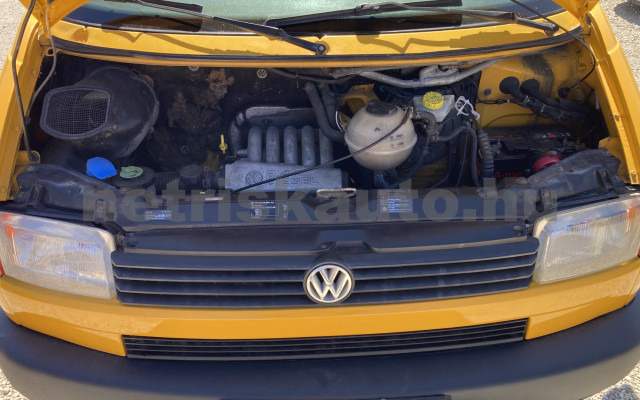 VW Transporter 2.4 7DM 1Z2 F tehergépkocsi 3,5t össztömegig - 2370cm3 Diesel 121242 6/9