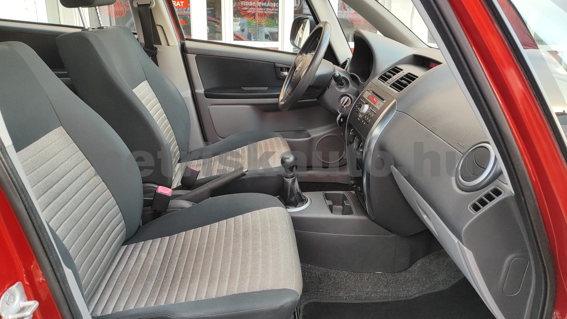 SUZUKI SX4 1.5 GLX AC személygépkocsi - 1490cm3 Benzin 121314 8/12