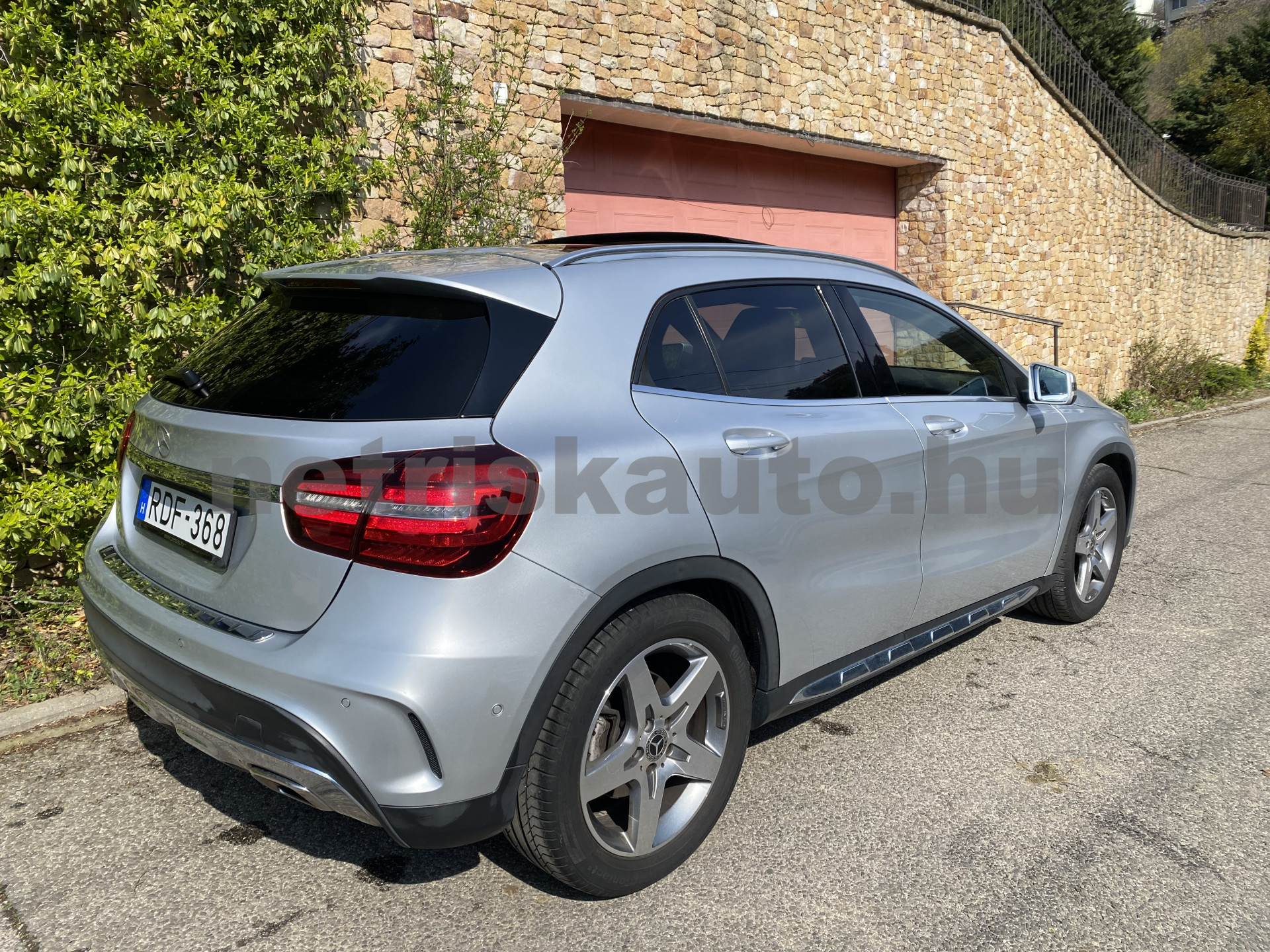 MERCEDES-BENZ GLA-osztály GLA 200 d AMG Sport 7G-DCT személygépkocsi - 2143cm3 Diesel 121428 12/12