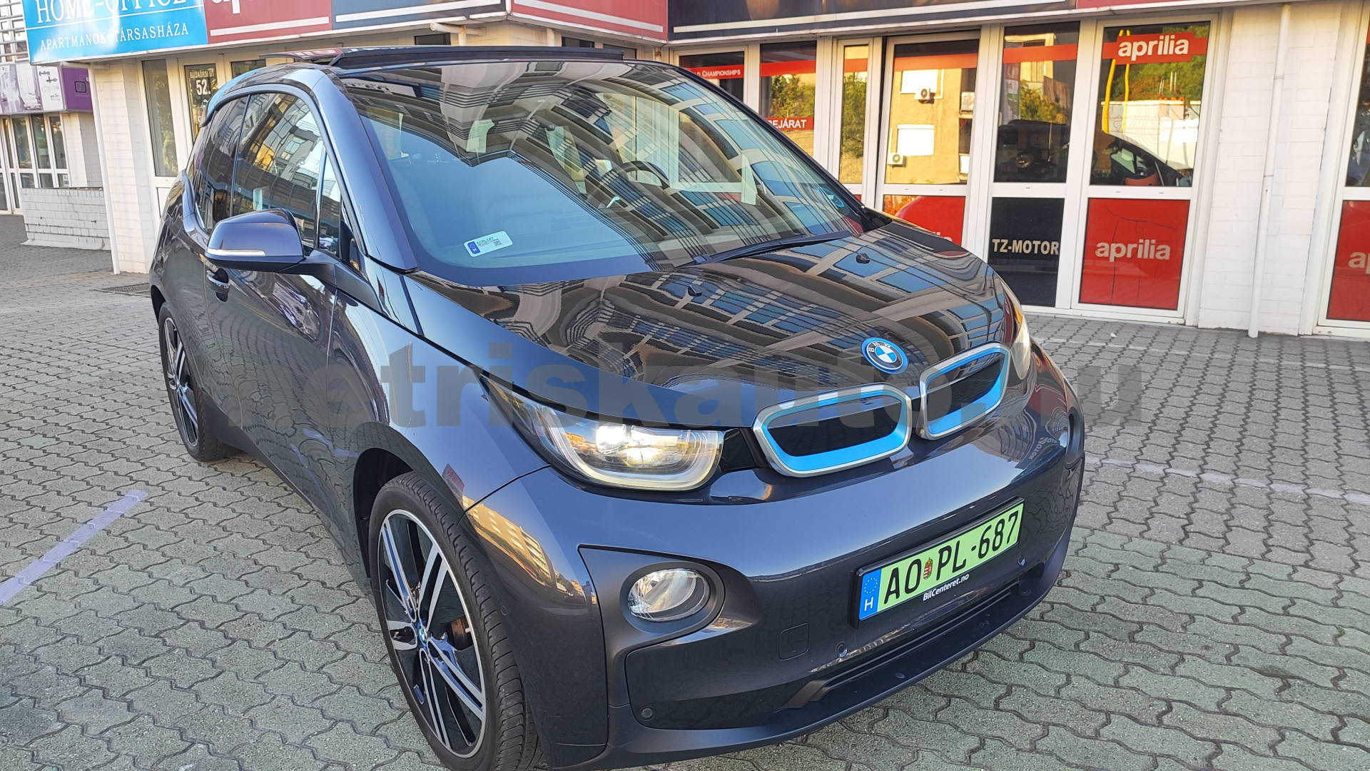 BMW i3 i3 Aut. személygépkocsi - cm3 Kizárólag elektromos 121529 1/12