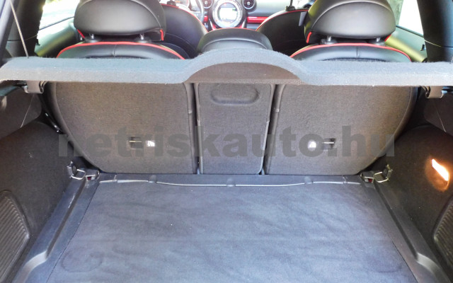 MINI Mini 1.6 JCW ALL4 Aut. személygépkocsi - 1598cm3 Benzin 120871 11/12