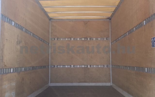 IVECO 35 35 S 18 4100 Aut. tehergépkocsi 3,5t össztömegig - 2998cm3 Diesel 121283 5/8