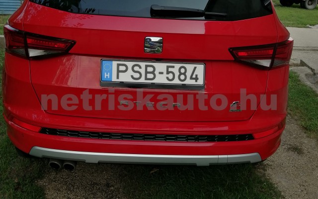 SEAT Ateca 2.0 TSI FR 4Drive DSG személygépkocsi - 1984cm3 Benzin 119860 7/9
