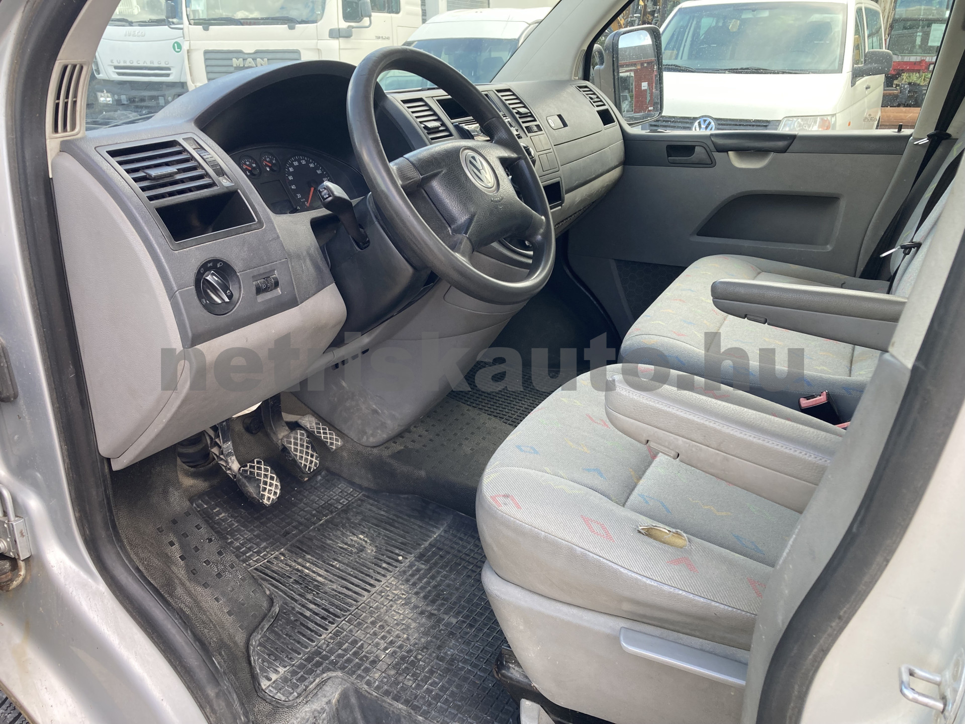 VW Transporter 2.5 TDI 4Motion tehergépkocsi 3,5t össztömegig - 2460cm3 Diesel 121221 7/8