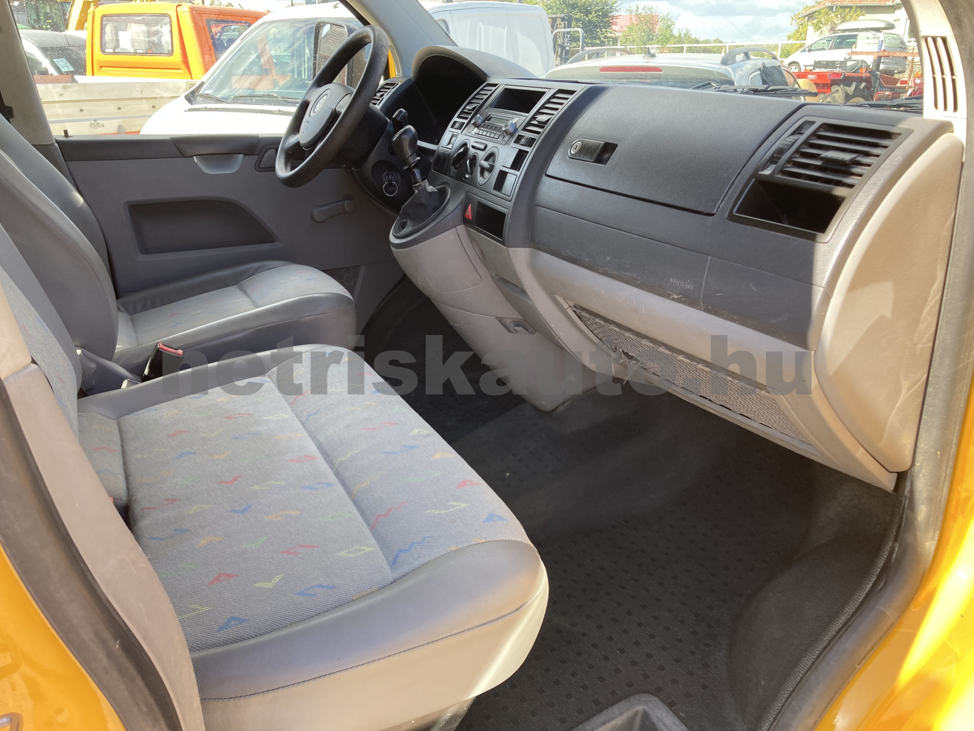 VW Transporter 1.9 TDI tehergépkocsi 3,5t össztömegig - 1896cm3 Diesel 121591 8/10