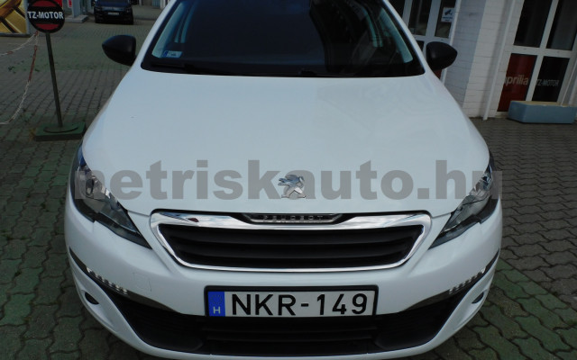 PEUGEOT 308 1.2 PureTech Active személygépkocsi - 1199cm3 Benzin 121236 4/12