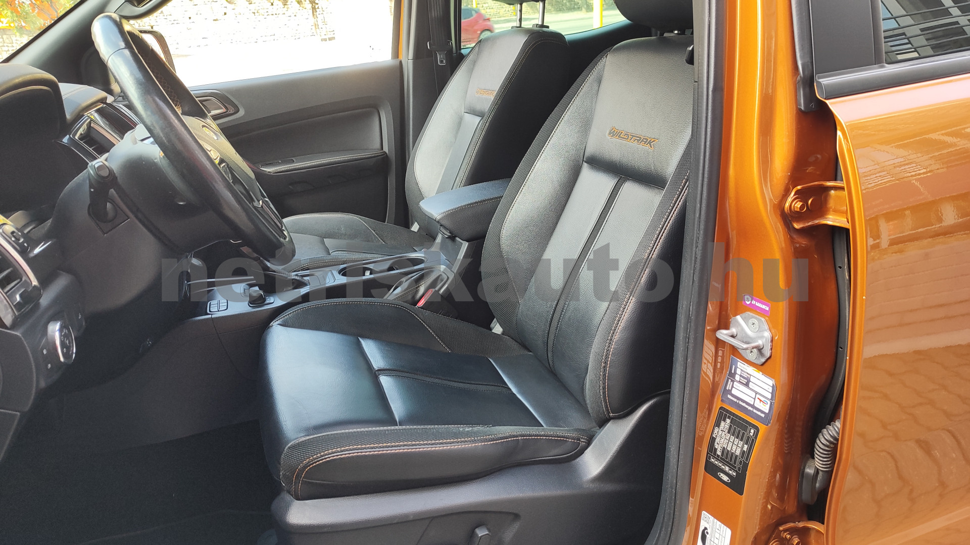 FORD Ranger 2.0 TDCi 4x4 Wild Trak Aut. tehergépkocsi 3,5t össztömegig - 1996cm3 Diesel 121263 6/11