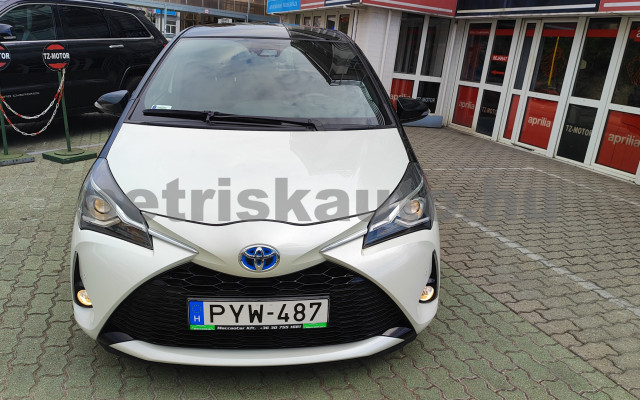 TOYOTA Yaris 1.5 VVT-i Hybrid Sel. W. e-CVT személygépkocsi - 1497cm3 Hybrid 121528 3/12