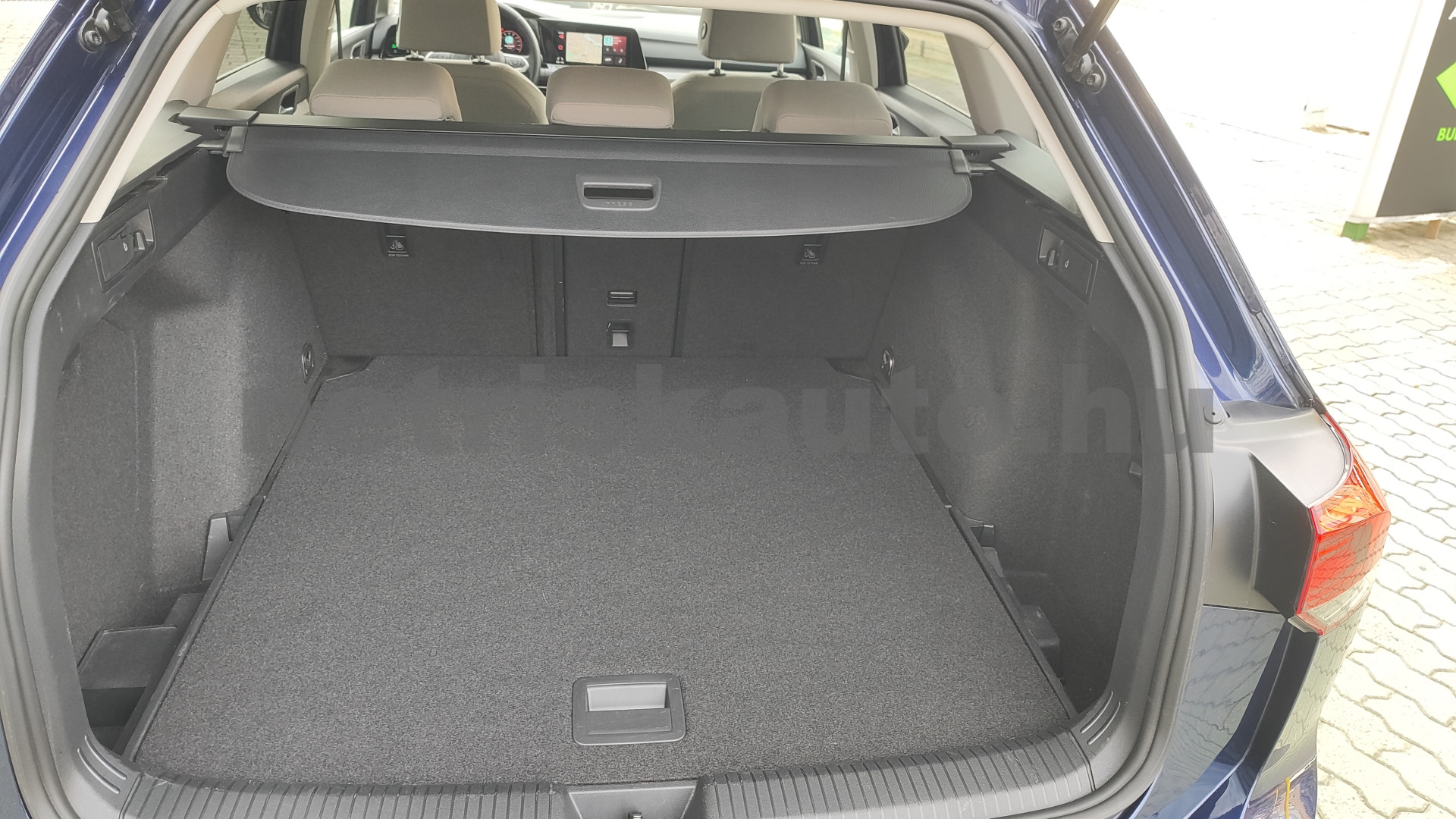 VW Golf 1.5 eTSI ACT Style DSG személygépkocsi - 1498cm3 Hybrid 121617 10/12