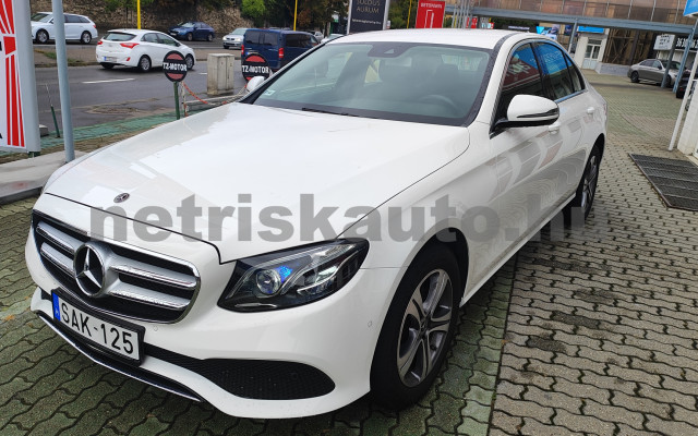 MERCEDES-BENZ E-osztály E 200 4Matic 9G-TRONIC EQ Boost személygépkocsi - 1991cm3 Hybrid 121274 11/12