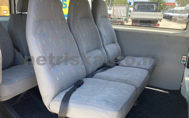 VW TRANSPORTER T4 2.5 7DB 1T2 HOSSZÚ 9 FŐS BUSZ,MAGYAR,GYORSAN ELVIHETŐ személygépkocsi - 2459cm3 Diesel 121542 7/10