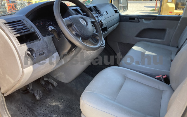 VW Transporter 1.9 TDI tehergépkocsi 3,5t össztömegig - 1896cm3 Diesel 121423 7/10