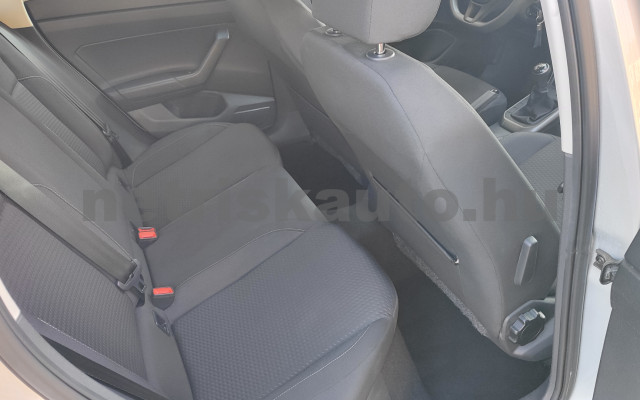 VW Polo 1.0 TSI Comfortline személygépkocsi - 999cm3 Benzin 121408 9/12