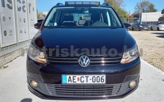 VW Touran 2.0 CR TDI Comfortline személygépkocsi - 1968cm3 Diesel 120477 4/39