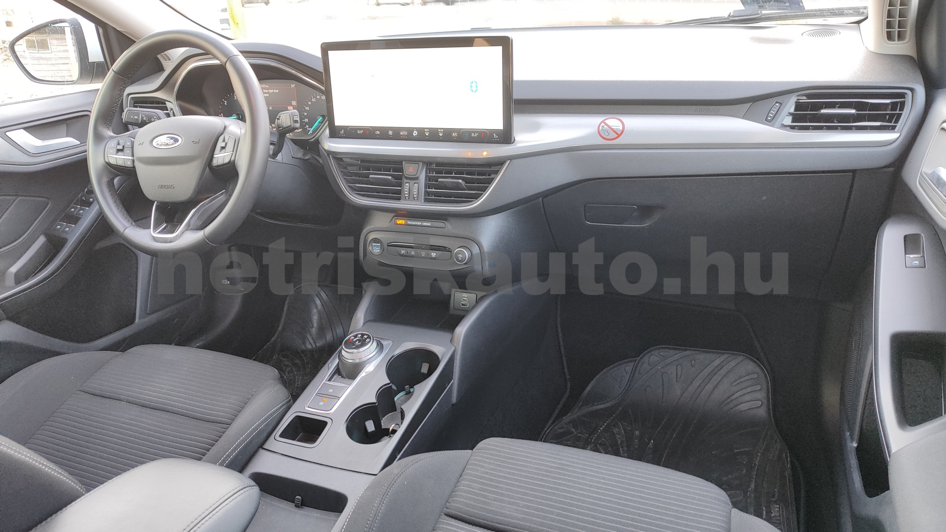 FORD Egyéb tehergépkocsi 3,5t össztömegig - 1499cm3 Diesel 121604 7/12