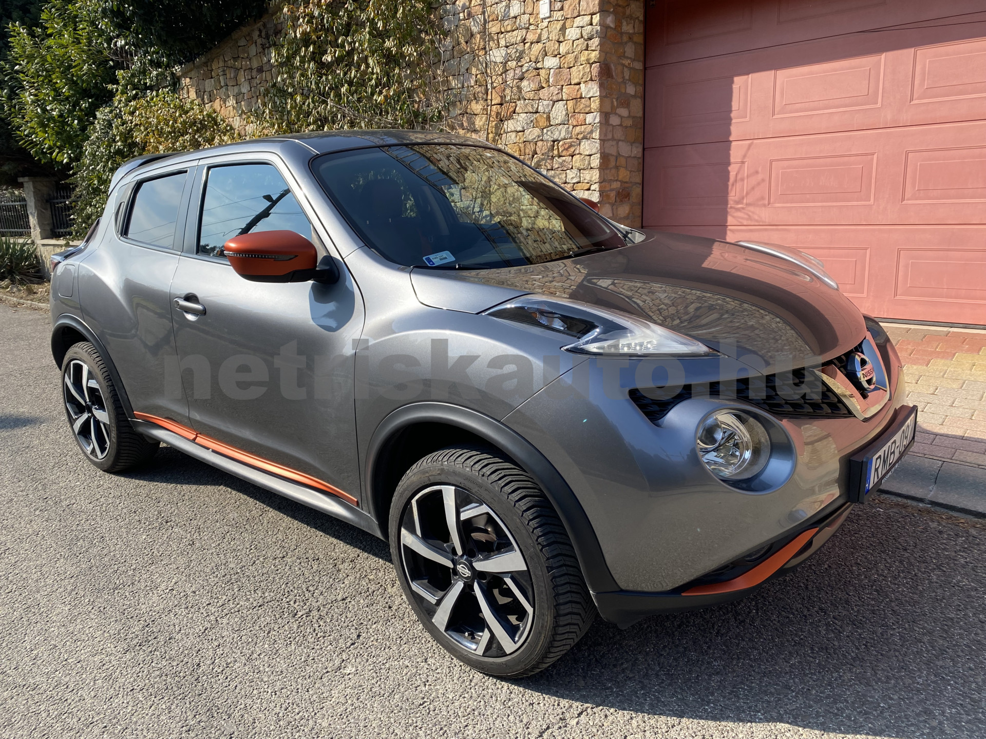 NISSAN Juke 1.6 Tekna Xtronic személygépkocsi - 1598cm3 Benzin 121407 1/12