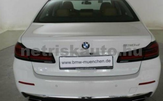 BMW 530 személygépkocsi - 2993cm3 Diesel 117390 3/7