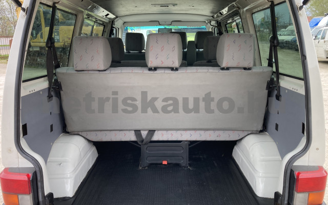 VW TRANSPORTER T4 2.5 7DB 1T2 9FŐS BUSZ,MAGYAR,MEGKÍMÉLT ÁLLAPOT,GYORSAN ELVIHETŐ személygépkocsi - 2461cm3 Diesel 121132 10/10