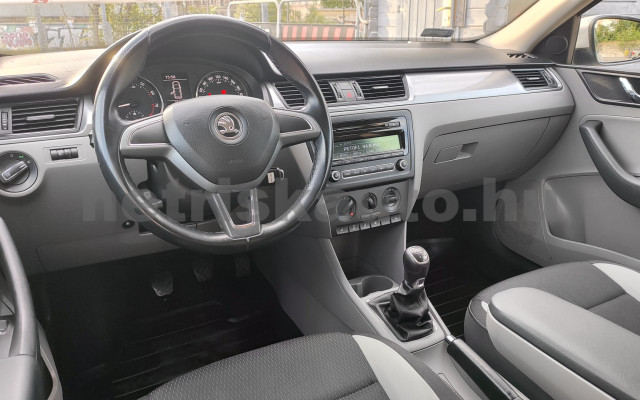 SKODA Rapid 1.2 TSI Ambition személygépkocsi - 1197cm3 Benzin 121475 6/12