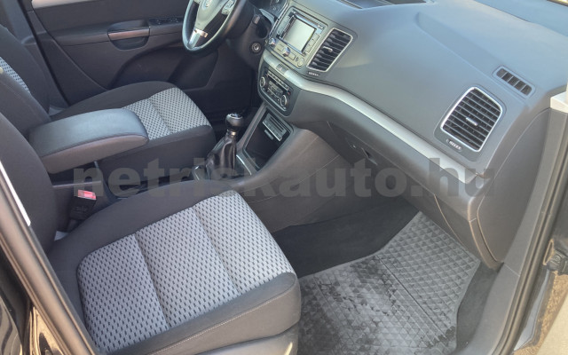 VW Sharan 2.0 CR TDI Trendline személygépkocsi - 1968cm3 Diesel 121254 8/11