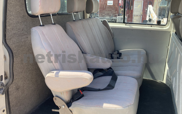 VW Transporter 2.5 Mixto tehergépkocsi 3,5t össztömegig - 2461cm3 Diesel 121513 8/9