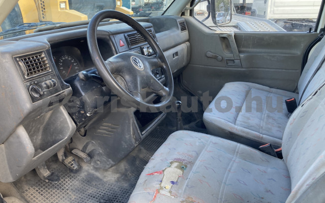 VW Transporter 2.4 7DM 1Z2 F tehergépkocsi 3,5t össztömegig - 2370cm3 Diesel 121594 7/9