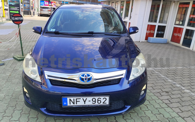 TOYOTA Auris 1.8 HSD Sol Navi Aut. személygépkocsi - 1798cm3 Hybrid 121524 3/12