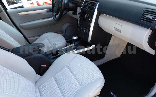 MERCEDES-BENZ B-osztály B 180 CDI Autotronic személygépkocsi - 1991cm3 Diesel 120349 8/12