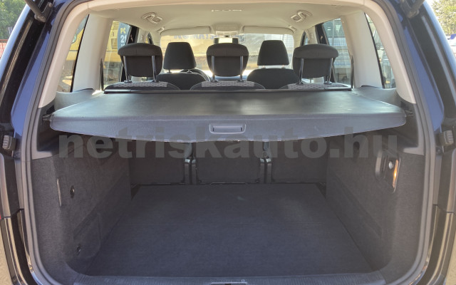 VW Sharan 2.0 CR TDI Trendline személygépkocsi - 1968cm3 Diesel 121254 11/11