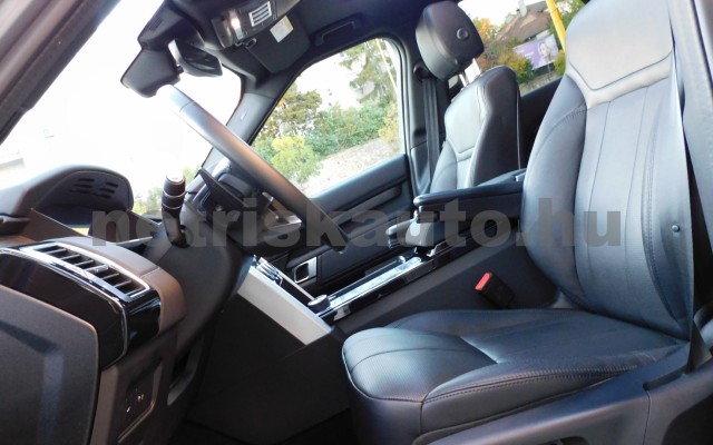 LAND ROVER Discovery 3.0 SDV6 HSE Aut. [7 személy] személygépkocsi - 2993cm3 Diesel 119837 3/12