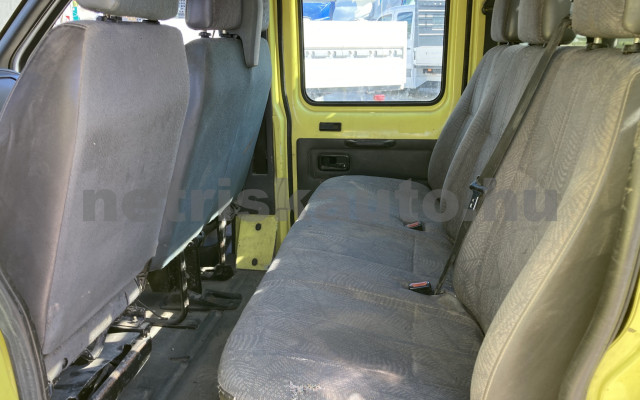 FORD Transit 2.4 TDCi 350 L EF TDCi tehergépkocsi 3,5t össztömegig - 2402cm3 Diesel 121460 10/10