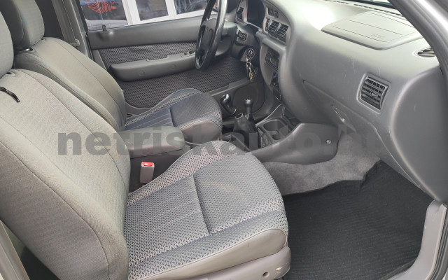 FORD Ranger 2.5 TD 4x4 tehergépkocsi 3,5t össztömegig - 2498cm3 Diesel 121302 8/12