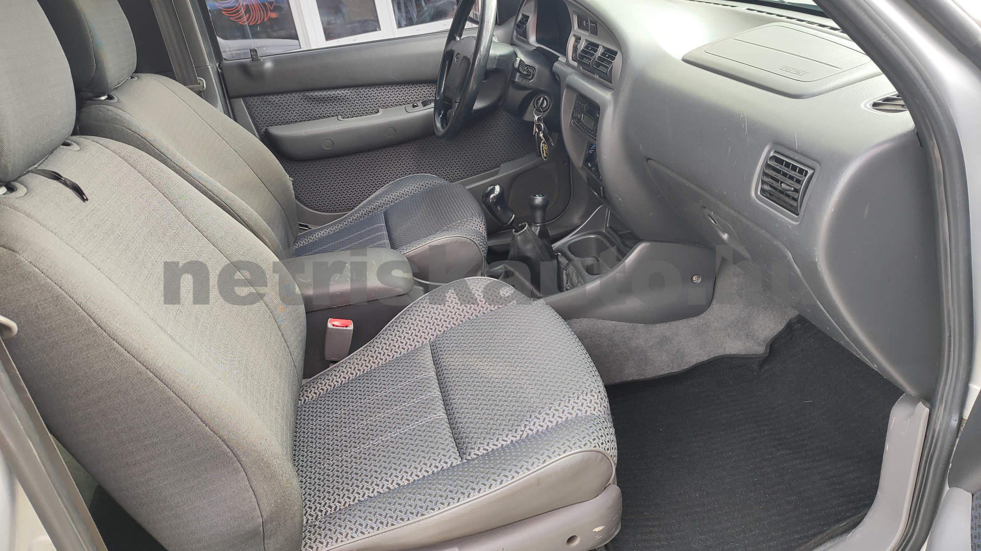 FORD Ranger 2.5 TD 4x4 tehergépkocsi 3,5t össztömegig - 2498cm3 Diesel 121302 8/12