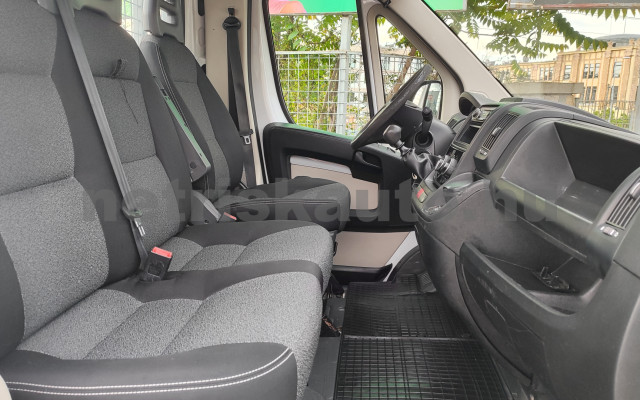 FIAT Ducato 2.3 Mjet LWB 3.5 t tehergépkocsi 3,5t össztömegig - 2287cm3 Diesel 121476 10/10