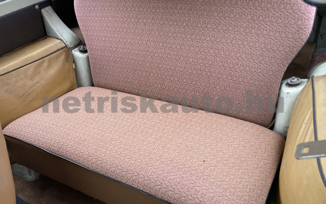 TRABANT 1.1 1.1 Kombi személygépkocsi - 1043cm3 Benzin 121430 10/10