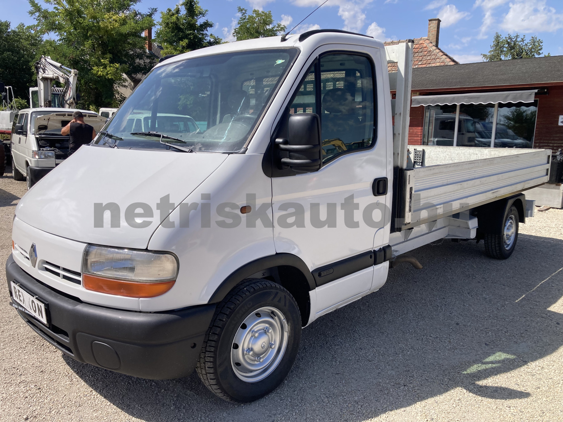 RENAULT Master 2.8 dTi ANAE8 L2H1 tehergépkocsi 3,5t össztömegig - 2800cm3 Diesel 121561 2/9