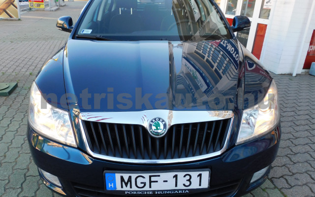 SKODA Octavia 1.4 TSI Ambition személygépkocsi - 1390cm3 Benzin 121207 3/12