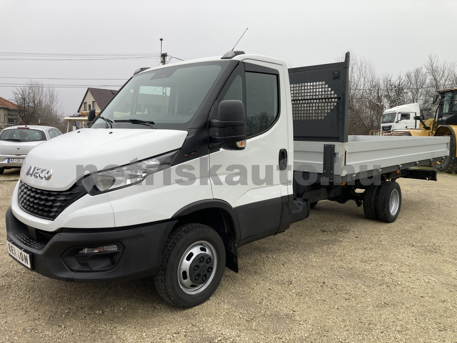 IVECO Egyéb tehergépkocsi 3,5t össztömegig - 2998cm3 Diesel 121282 1/8