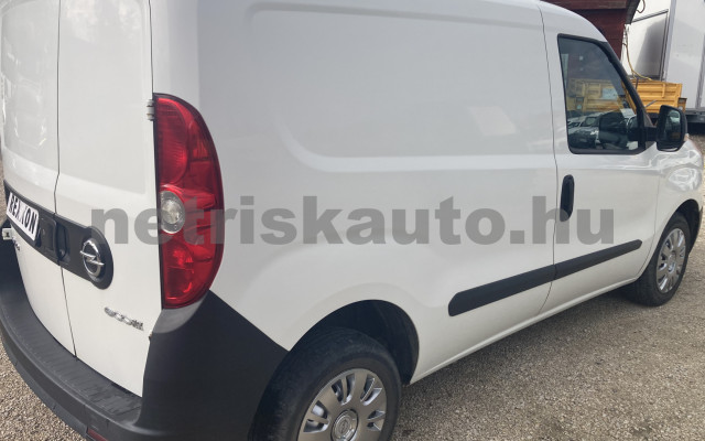 OPEL Combo 1.3 CDTI L1H1 2.2t tehergépkocsi 3,5t össztömegig - 1248cm3 Diesel 120203 4/8