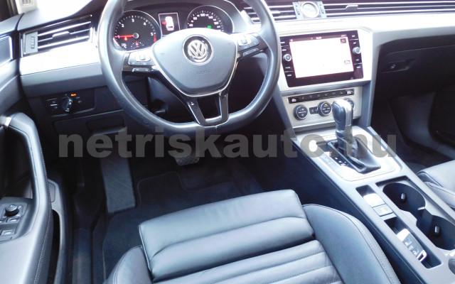 VW Passat 2.0 TDI BMT SCR Business 4Mot. DSG személygépkocsi - 1968cm3 Diesel 120326 6/12